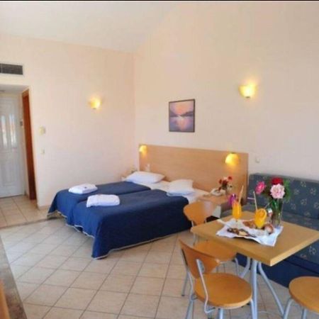 Thinalos Aparthotel Aharávi Kültér fotó
