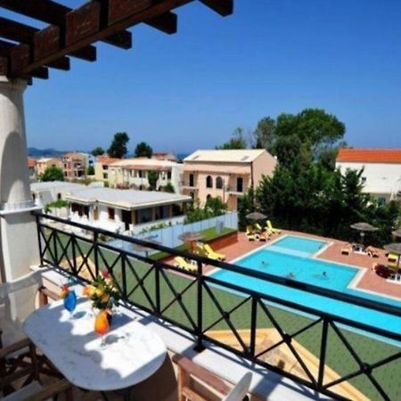 Thinalos Aparthotel Aharávi Kültér fotó