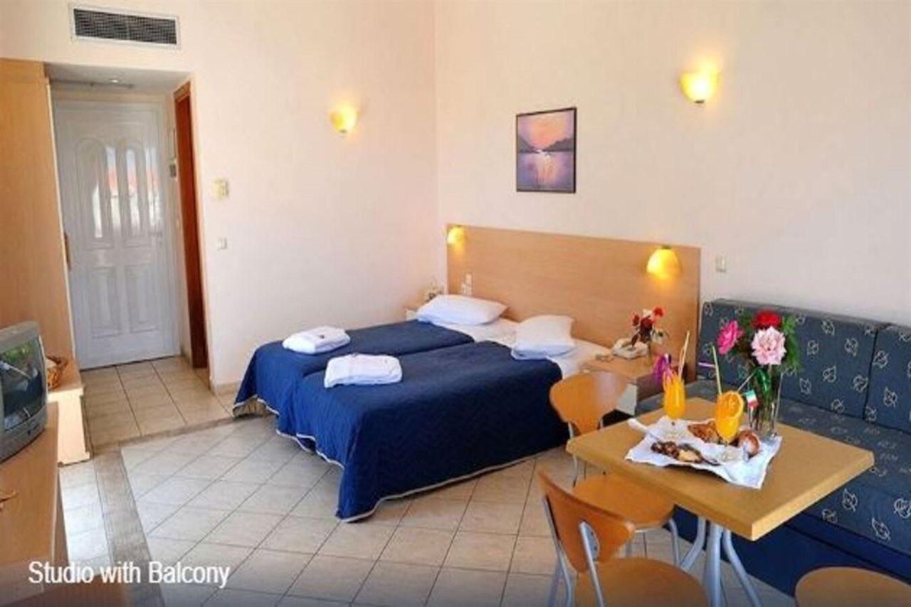 Thinalos Aparthotel Aharávi Kültér fotó